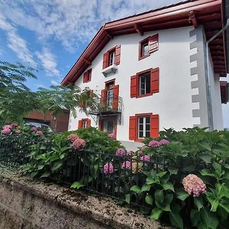 Holiday home Maison Basque *